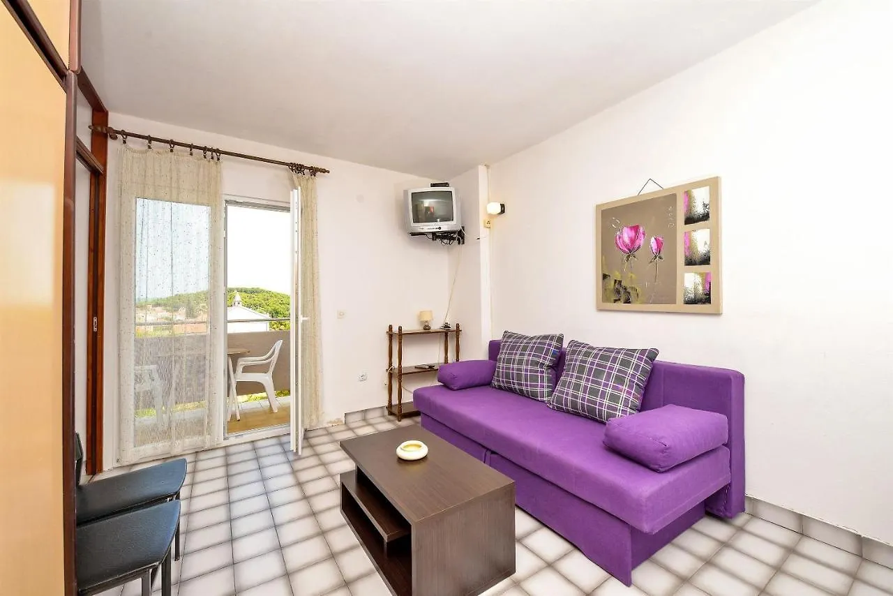Apartments Villa Ana Kukljica Croatia