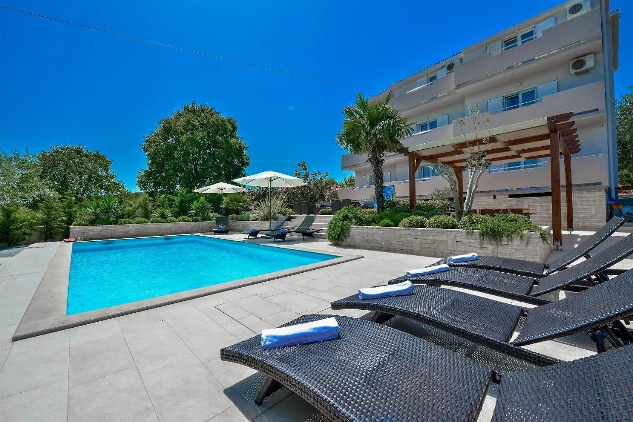 Apartments Villa Ana Kukljica