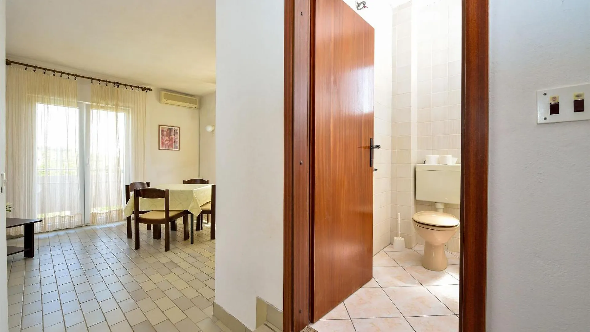 Apartments Villa Ana Kukljica