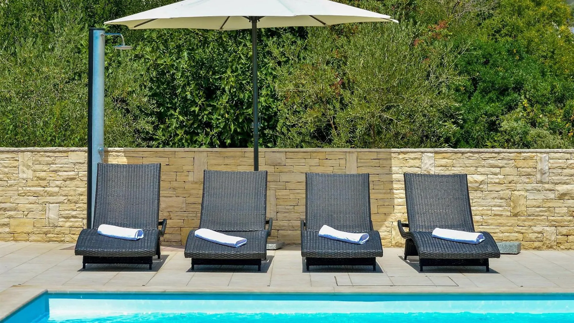 Apartments Villa Ana Kukljica 0*,  Croatia