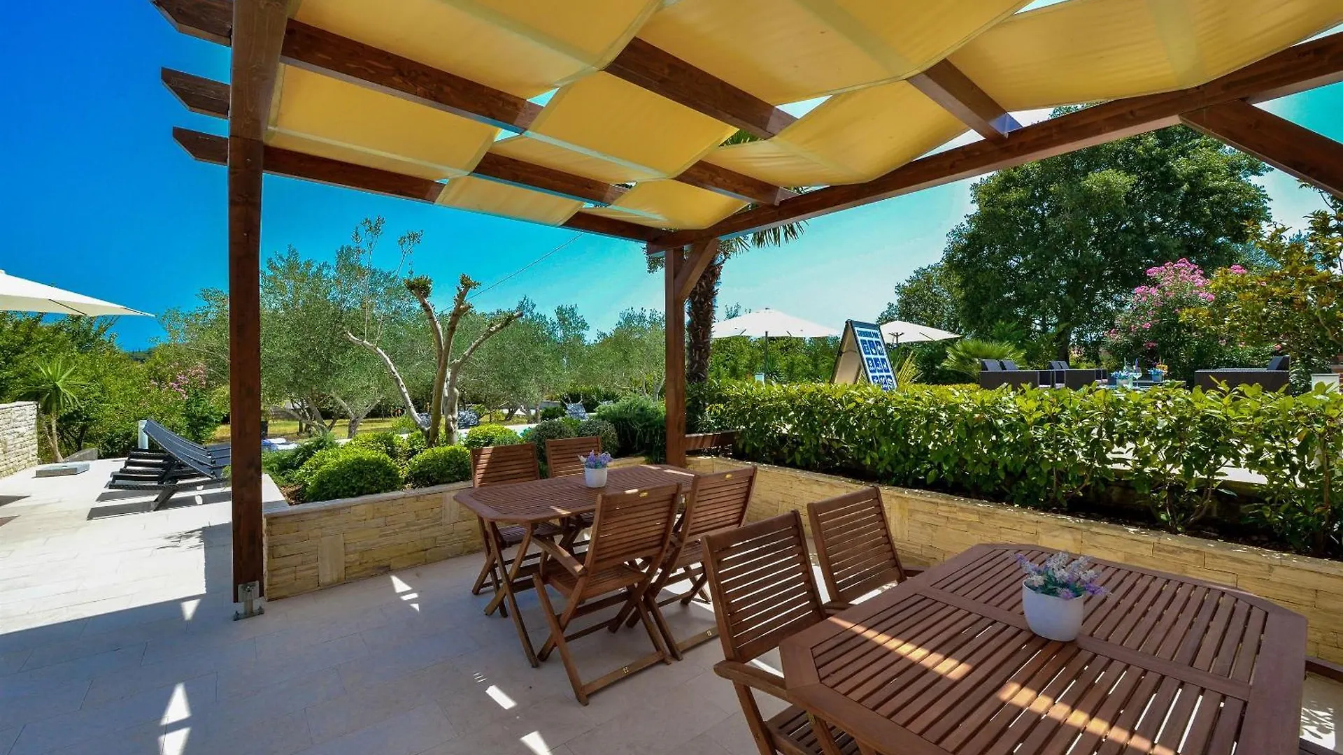 Apartments Villa Ana Kukljica Croatia